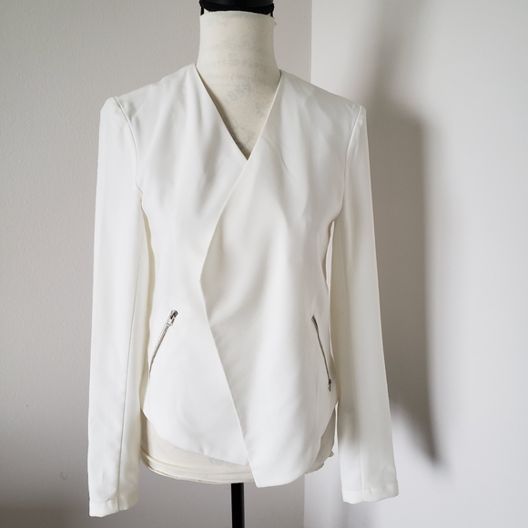 Divided white jacket size 8 - Picture 2 of 6